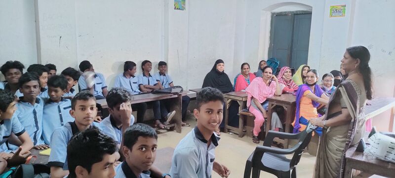 പ്രമാണം:26056 hsl4.jpg