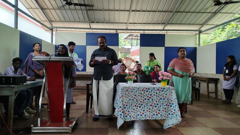 പ്രമാണം:42069 school parliament2503.jpg