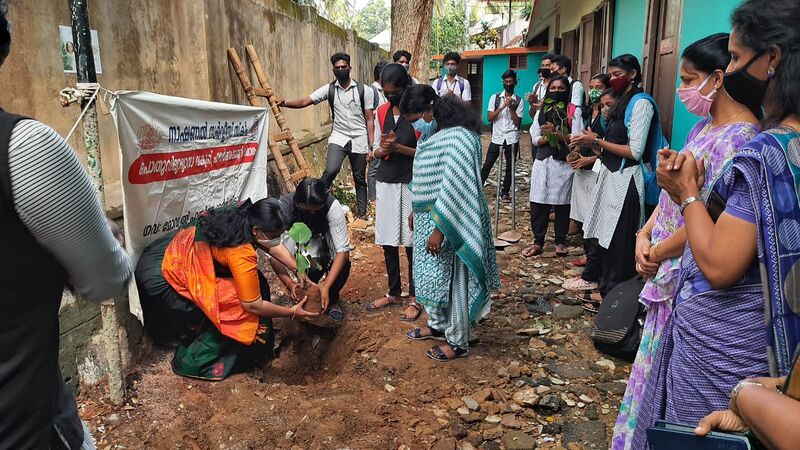 പ്രമാണം:44050 hss 12.jpeg