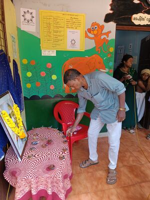 44212 Glvlps mulloor hiroshima day....jpg