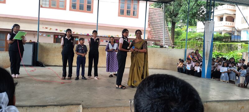 പ്രമാണം:47026-stghssv-hiroshima, Nagasaki day12.jpg