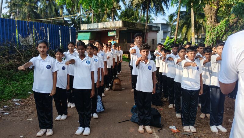 പ്രമാണം:12060 KSD DIVAS2 (1).jpg