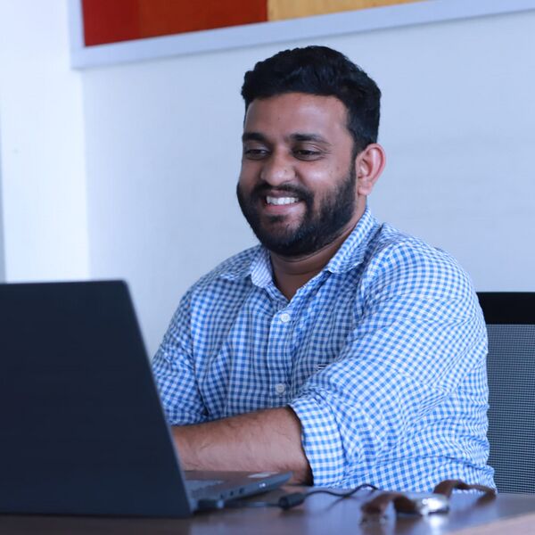 പ്രമാണം:15016 hm610.jpg