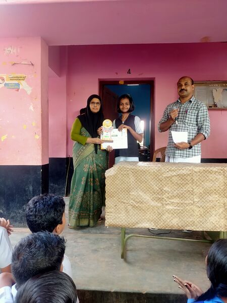 പ്രമാണം:18677 sep13.jpg