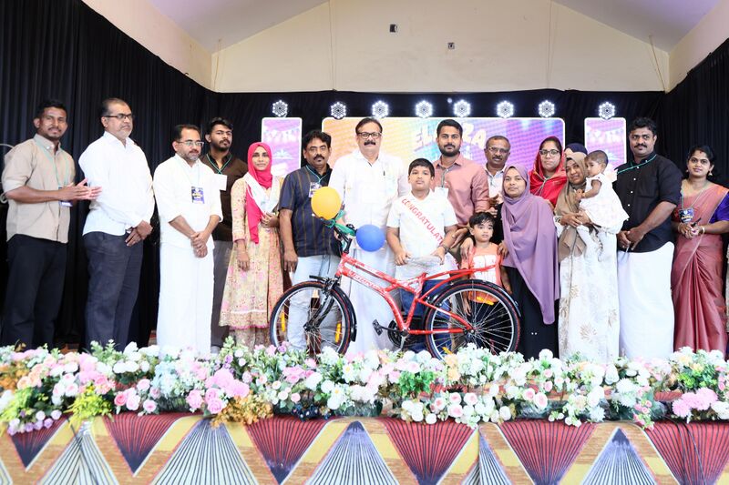 പ്രമാണം:18679 QUIZ 25-26.jpg