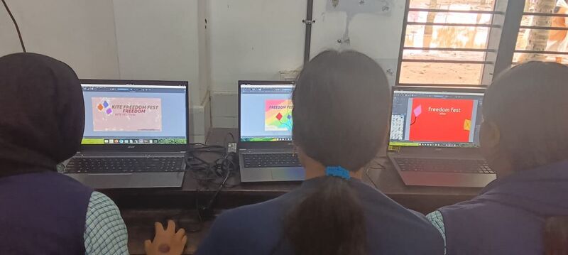 പ്രമാണം:19049 freedom25.jpeg