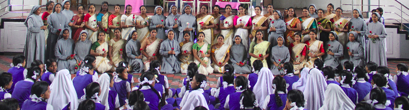 പ്രമാണം:21001 teachers.png