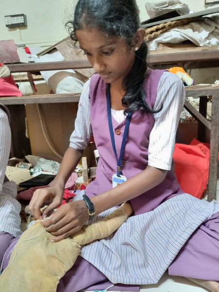 പ്രമാണം:23068 we 6.jpg