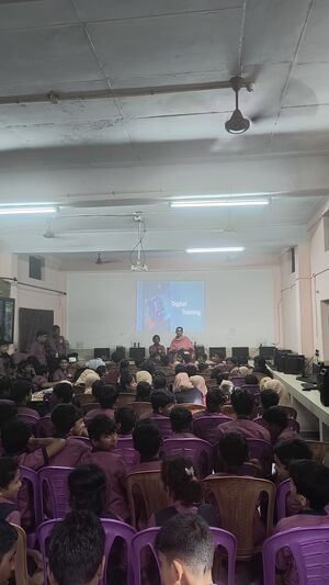 25044 up digital training4.jpg