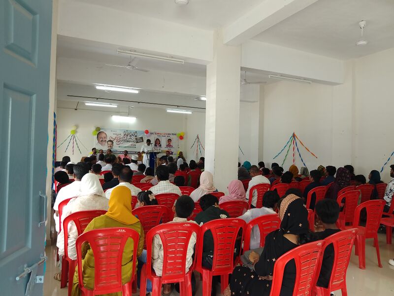 പ്രമാണം:32501 Praveshanolsavam 2.jpg