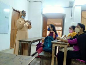 33056 amma 20229.jpg