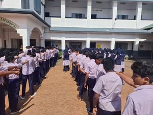 35008 ഫ്രീ 1.jpg