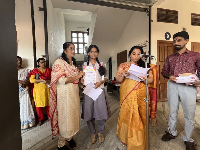 പ്രമാണം:35050 a8.jpg