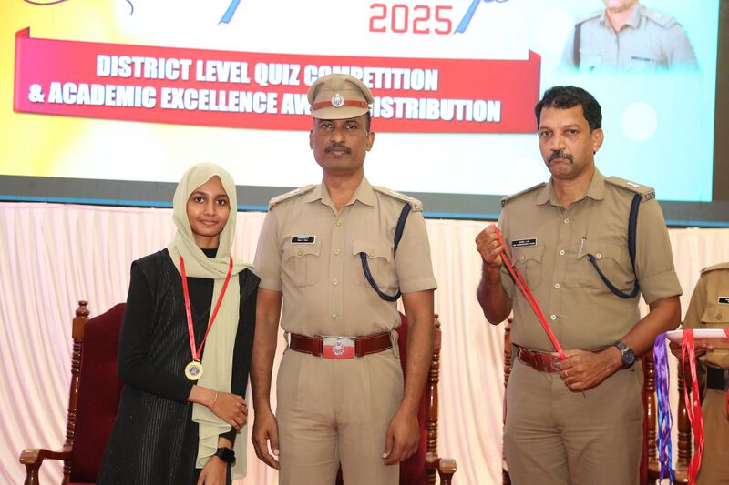 പ്രമാണം:42061 647.jpeg