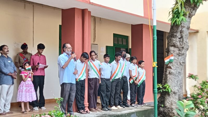 പ്രമാണം:43052 hmspeech25.jpg