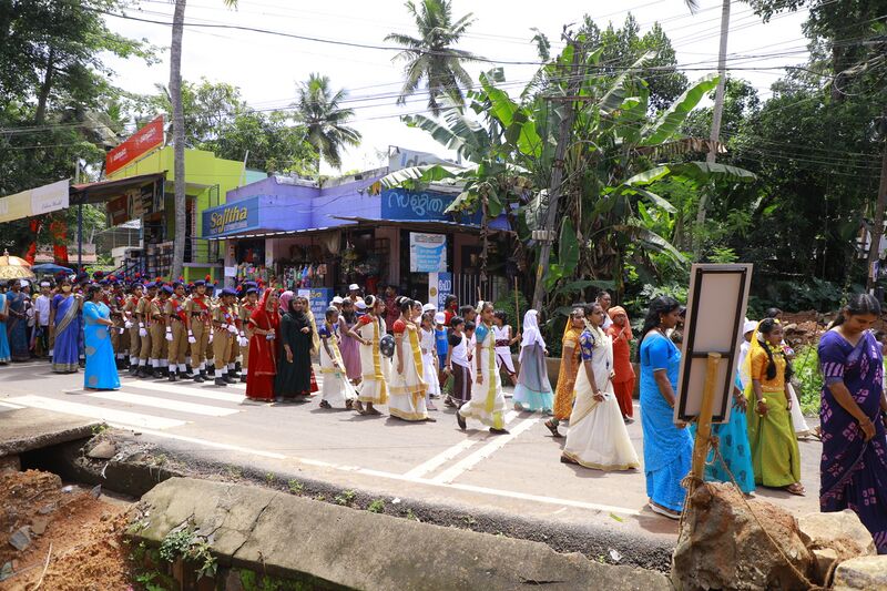 പ്രമാണം:44050 22 7 5.JPG