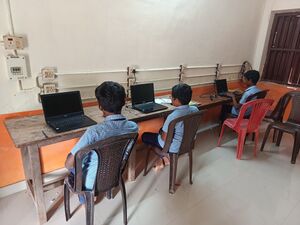 46070 computerlab.jpg