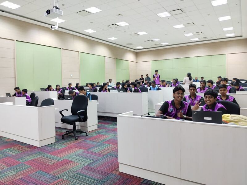 പ്രമാണം:FVINFO 43034 02.jpeg