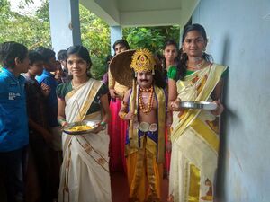 ഓണം മാവേലി.jpg