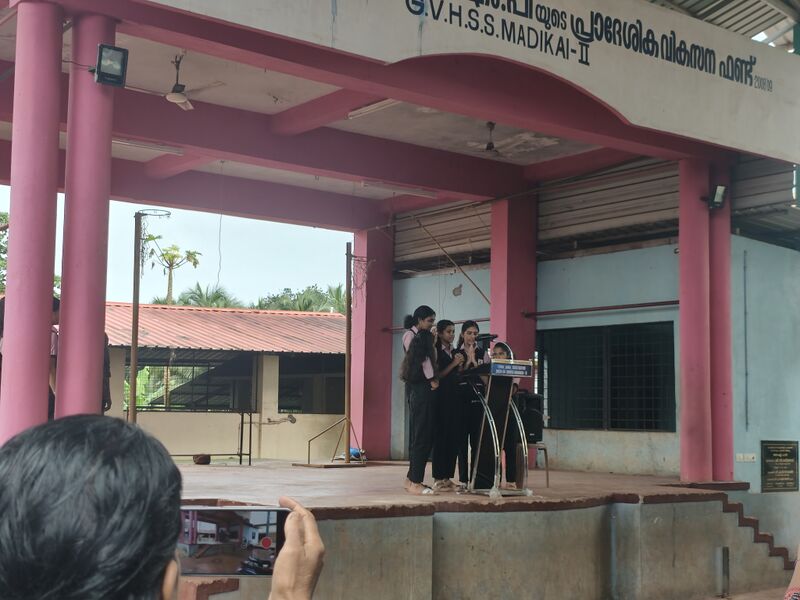 പ്രമാണം:12027 prem chand july312.jpg