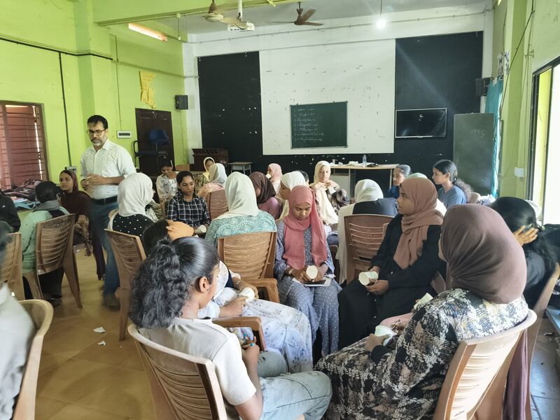 പ്രമാണം:16008 WINGS 2025 .3.jpg