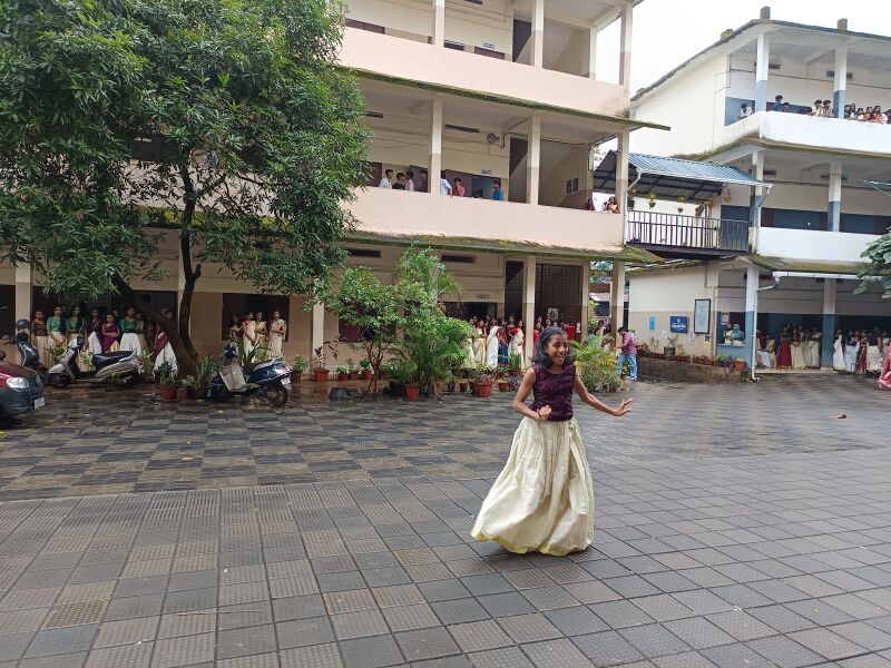 പ്രമാണം:16041 Onam2 2025 Aug.jpg