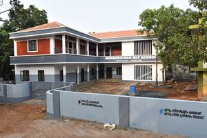 16722 schoolphoto.JPG