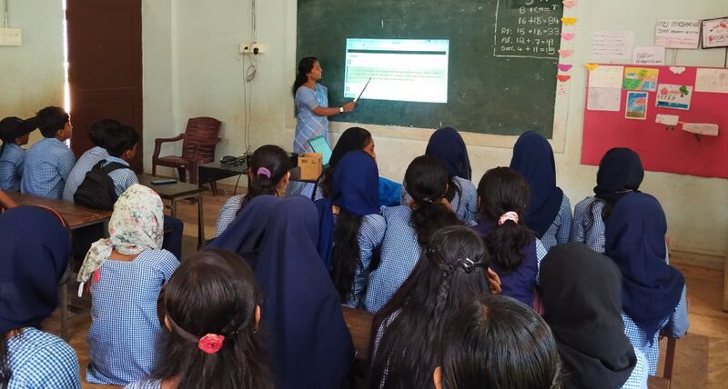 പ്രമാണം:19676-Hi Tech Images.jpg