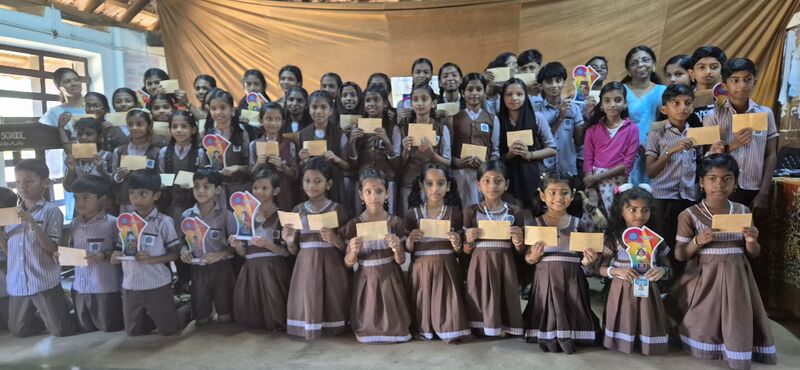 പ്രമാണം:20465-merit day.jpg