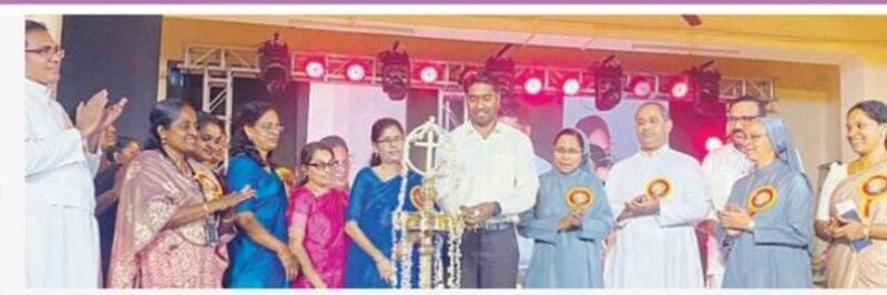 പ്രമാണം:22053 Annual day celebration 2024-2025.jpg