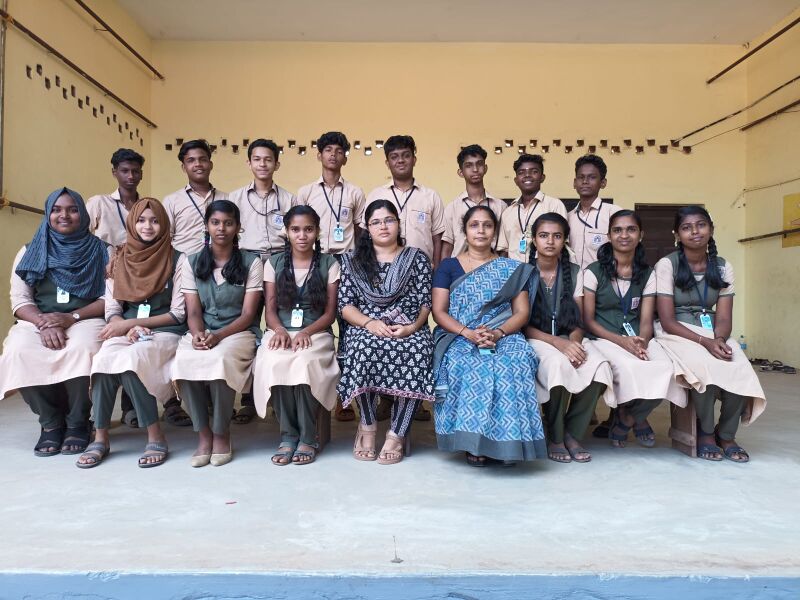 പ്രമാണം:23020 LK20.jpeg