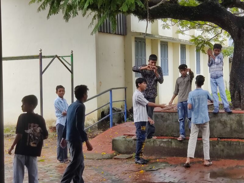 പ്രമാണം:26091 EKM LK UnitCamp reelshooting.jpg