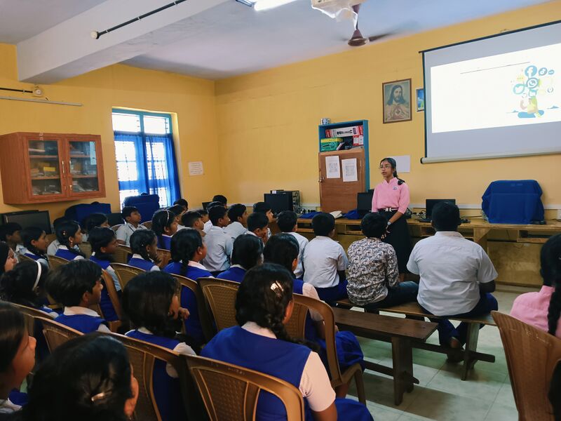 പ്രമാണം:29040-LK Digital Dicipline Class-2.jpg