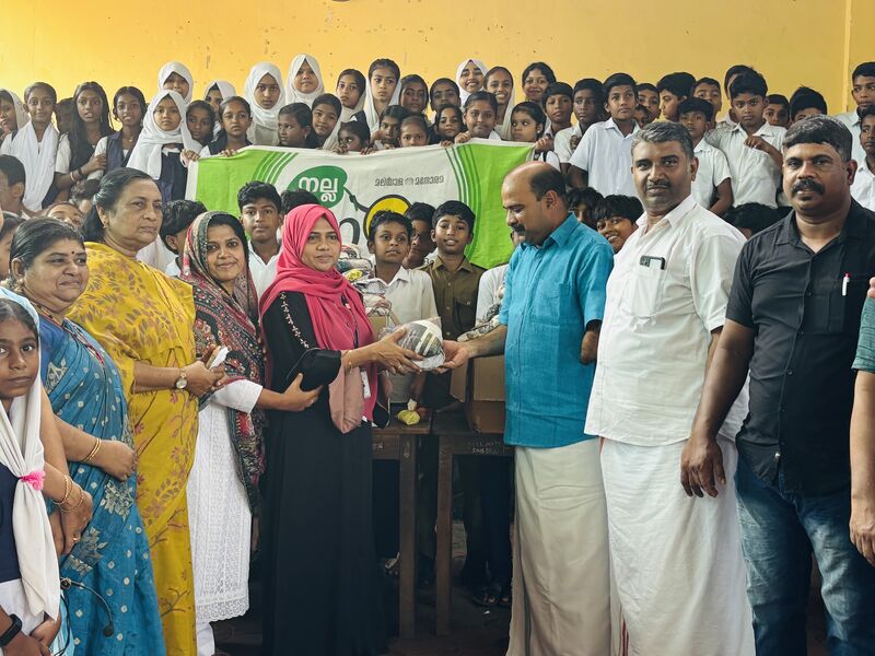 പ്രമാണം:34044-GHSM-NALLAPADAMPOTHUCHOR 2025-1.jpg