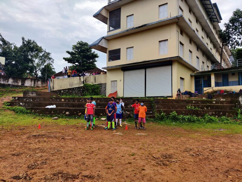 പ്രമാണം:37001 sports 22 2.jpeg