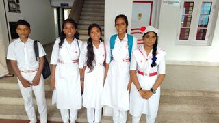 റെഡ് ക്രോസ് ദിനാചരണത്തിൽ പങ്കെടുത്ത ജെ ആർ സി കേഡറ്റുകൾ