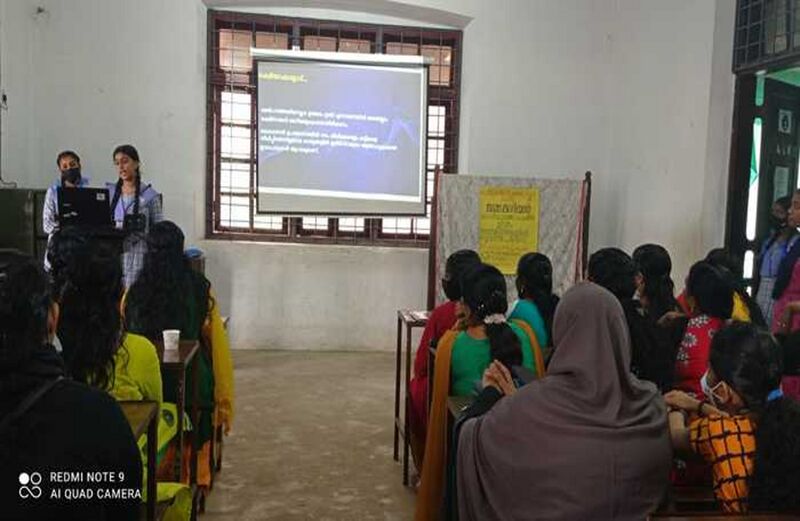 പ്രമാണം:43059-TVM-LKCS22-1 - B.jpg