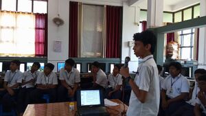 48002 LKC up 2023.jpg