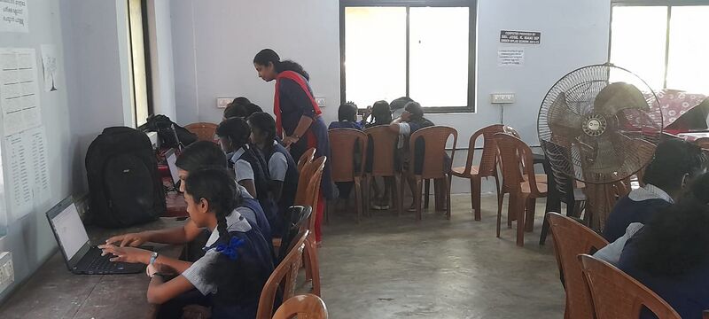 പ്രമാണം:P1507509 5.jpeg