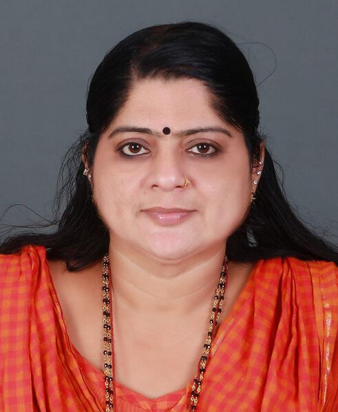 പ്രമാണം:R sandhya.jpg