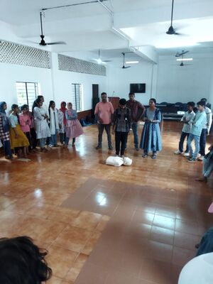 16064 pularkalam firstaid.jpg