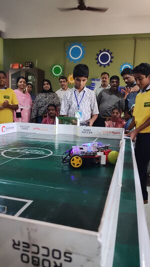 18364 ROBO SOCCER WINNER 2.jpg