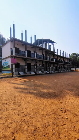 പ്രമാണം:18556 MMLPS Vadakkuparamba.jpg