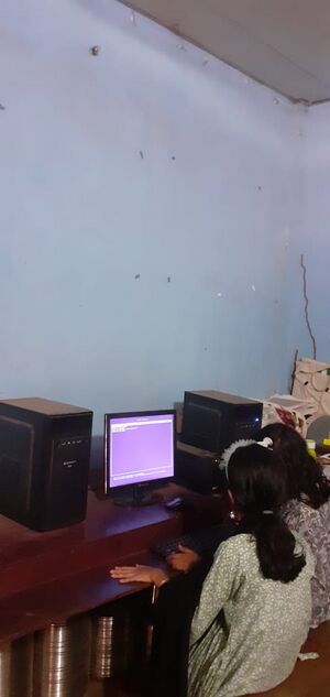 19783 Hitech computer lab.jpg