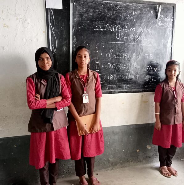 പ്രമാണം:20047-chandra dinam quiz up.jpg