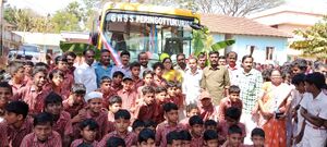 21017-schoolbus inauguration(3).jpg