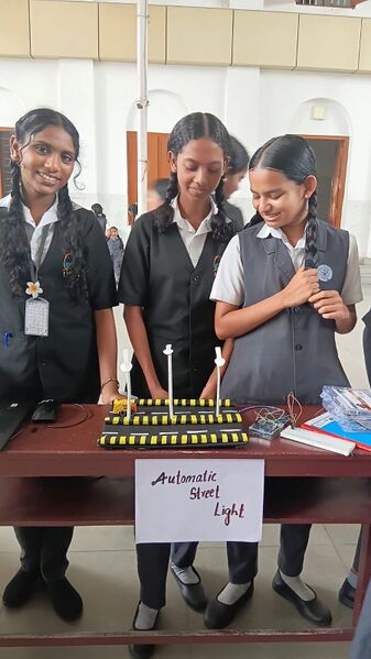 പ്രമാണം:26038 LK Robotic exibition 2.jpg