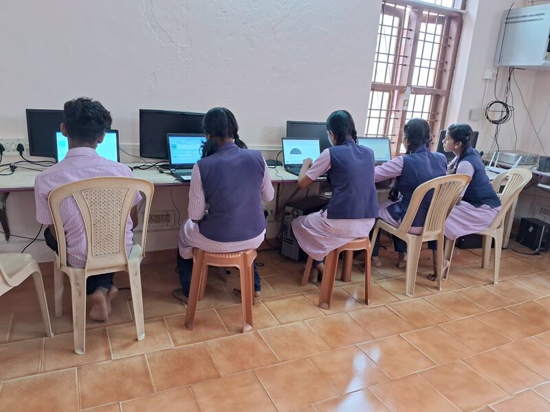 പ്രമാണം:26059 ICT CLASSROOM 1.jpg