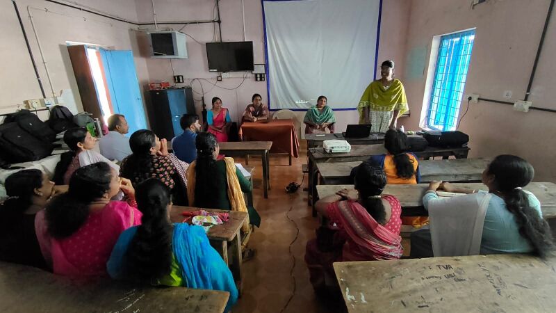 പ്രമാണം:38098 LK camp.jpg