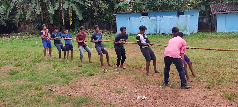 പ്രമാണം:39055 s1.jpeg